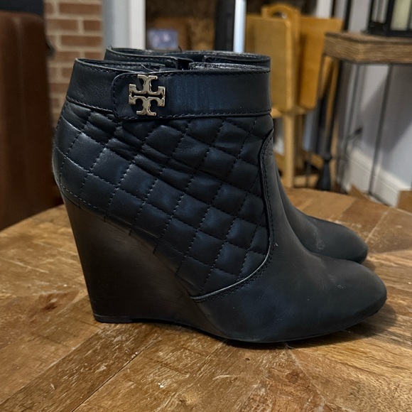 Tory Burch Leila Leather Quilted Wedge Booties 8 - Picture 3 of 9